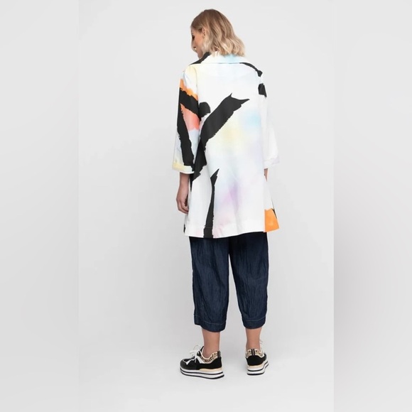 NWT OZAI N KU AEGEAN
OVERCOAT, MIRAGE - Picture 7 of 15